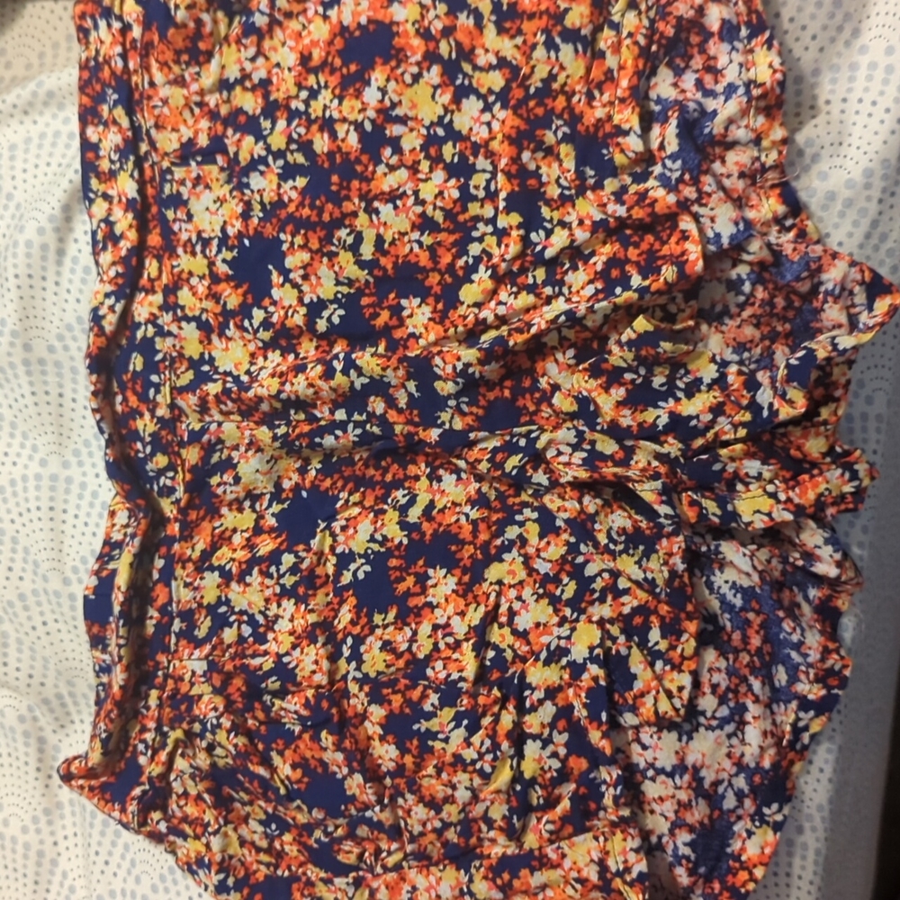 Multicolored women's shorts